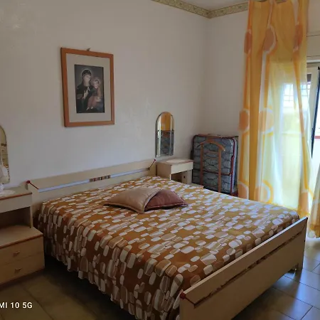 Casa Rometta Daire *
